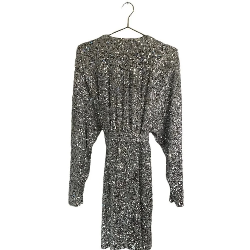 NWT ROTATE Samantha Sequin Wrap Dress sz 6 - Picture 6 of 7